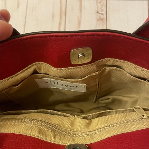 Liz Claiborne Red Faux Leather Satchel Handbag Purse Knot Accent Pockets NEW - Picture 7 of 7